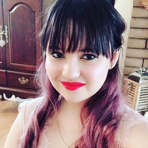 Meet your Posher, Annabelle - Picture 1 of 1